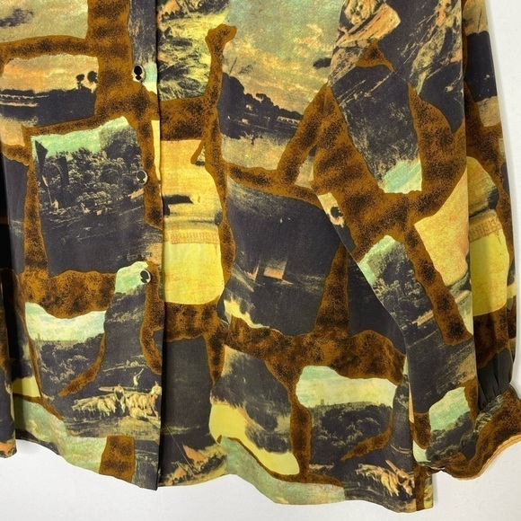 Vintage scenery pictures blouse - Picture 2 of 9